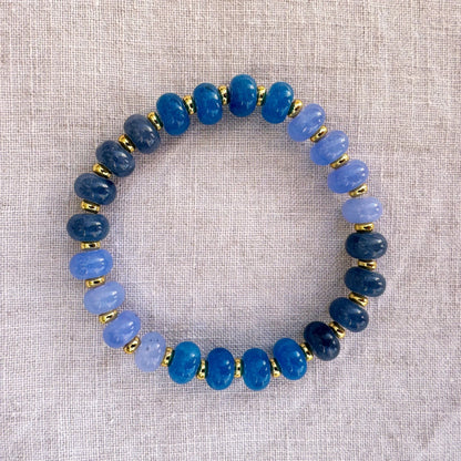 Blue jade bead bracelet Cinco Océanos by Studio Gløra