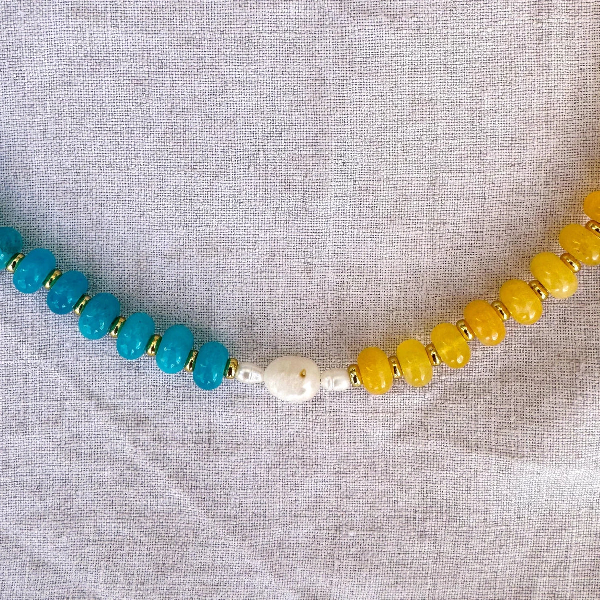 Turquoise and yellow jade bead necklace with freshwater pearls Marisol by Studio Gløra